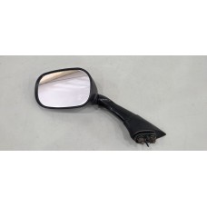 Зеркало левое