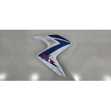 Пластик боковой правый