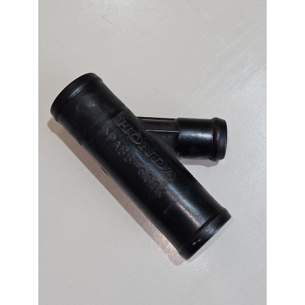 Тройник охлаждения 001