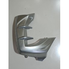 Пластик радиатора левый