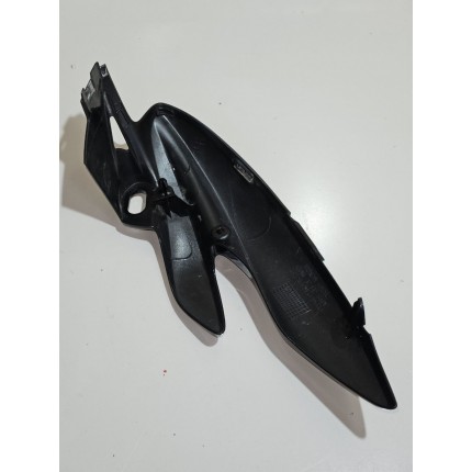 Передний пластик правый 64214-MFG-D000 Honda CB600FA Hornet