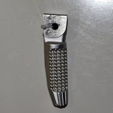 Подножка пассажира левая 7 660 173