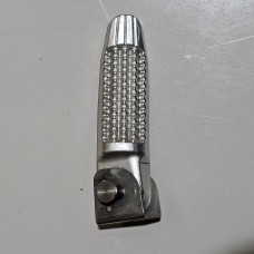 Подножка пассажира правая 7 660 174