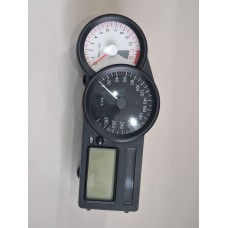 Панель приборов