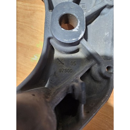 Кронштейн рамы 97900