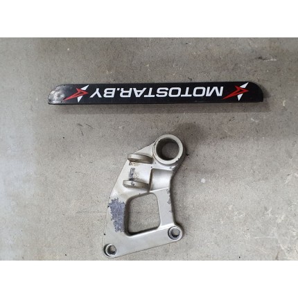 Кронштейн задний