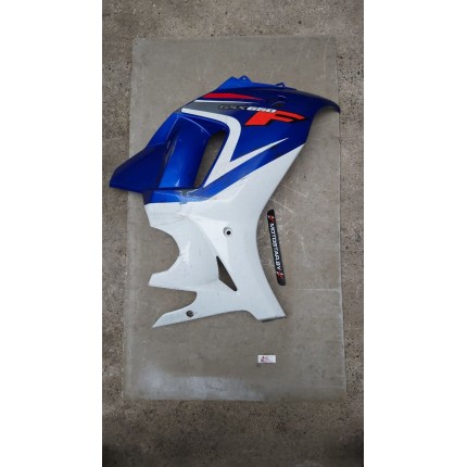 Элемент пластика