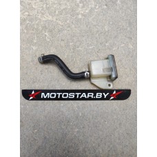 Расширительный бачек заднего тормоза