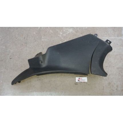 Элемент пластика