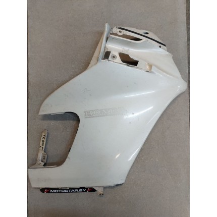 Элемент пластика передний