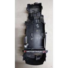 Пластик под сидушкой