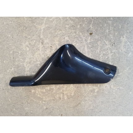 Элемент пластика