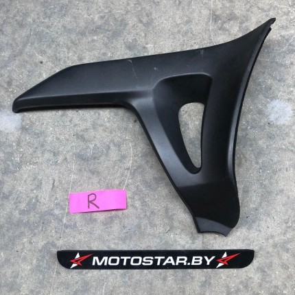 Пластик 4 правый