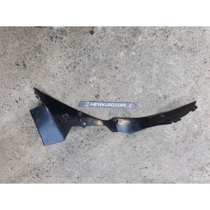 Элемент пластика