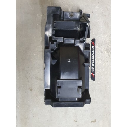 Элемент пластика