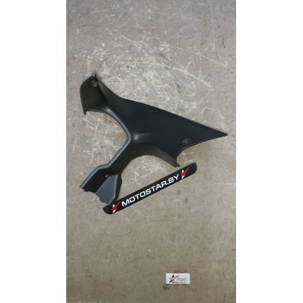 Элемент пластика