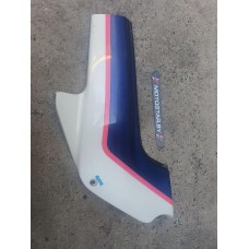 Элемент пластика