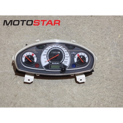 Приборная панель