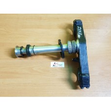 Нижняя траверса