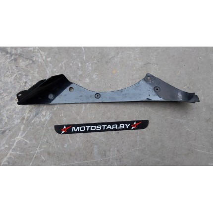 Элемент пластика